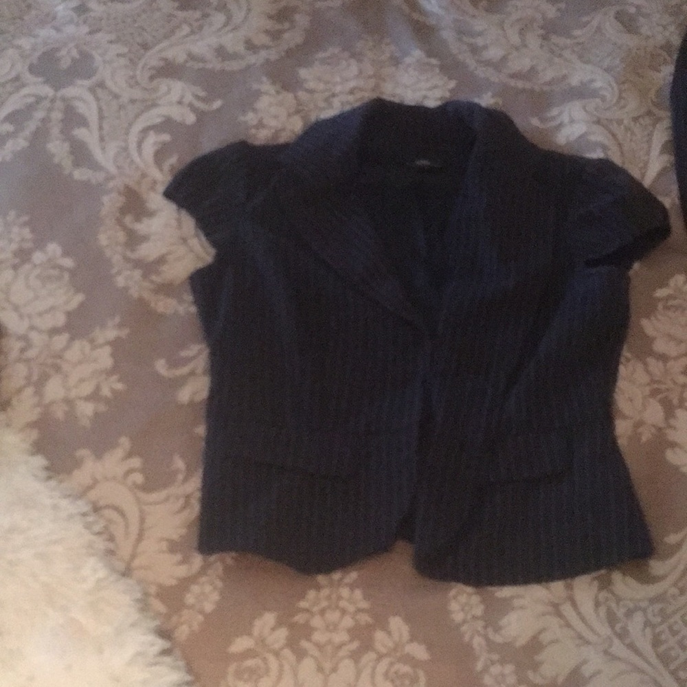 Business pant suit